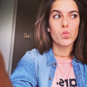 Meet your Posher, Savannah